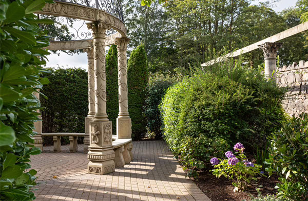 Celebrate Mother’s Day 2026 at Tullyglass House Hotel🌸